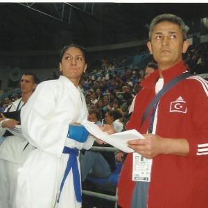 alt_1Karate Okulu: Ersoy Cırlar Karate Akademisi