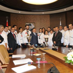 alt_1Karate Okulu: Ersoy Cırlar Karate Akademisi