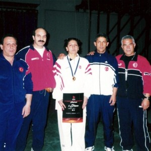 alt_1Karate Okulu: Ersoy Cırlar Karate Akademisi