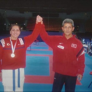 alt_1Karate Okulu: Ersoy Cırlar Karate Akademisi